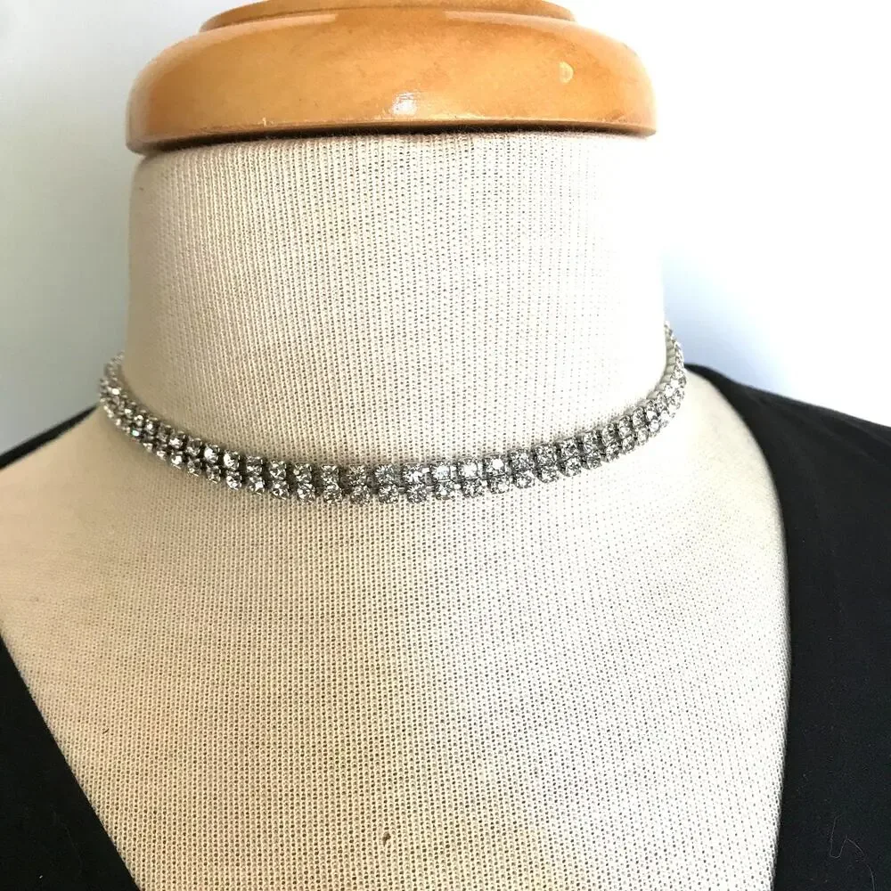 Sturdy double-strand rhinestone choker necklace (14.5
